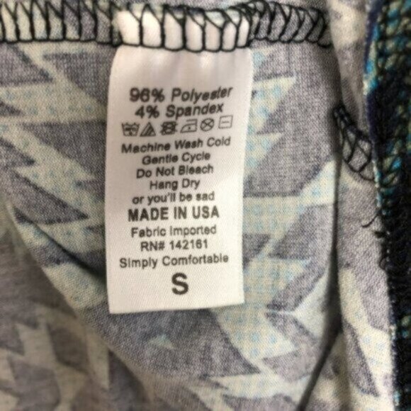 LulaRoe | Women's Green & Blue Irma Oversized Graphic Top Size Small - Picture 6 of 6